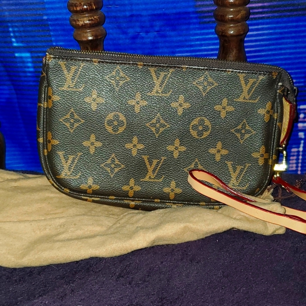 Rare Louis Vuitton Paris. Made in France bag. Alongside